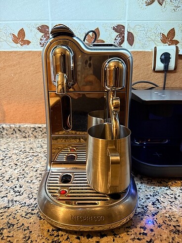 Nespresso Creatista Pro