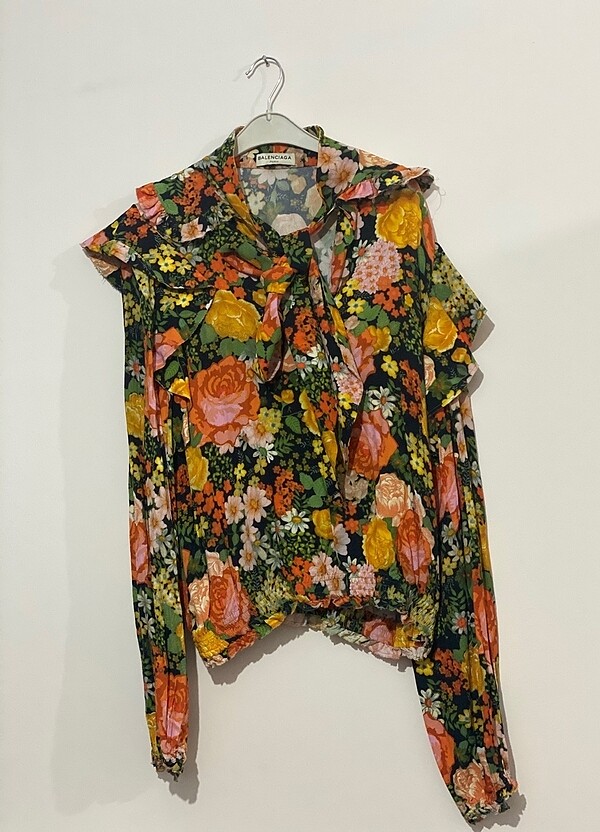 Balenciaga bedeni standart. Spor-klasik. - Görsel 2