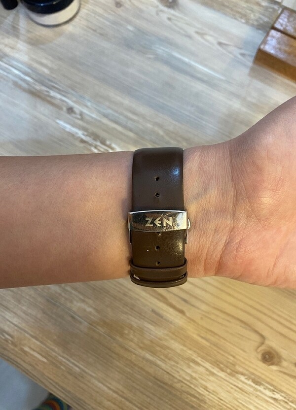 Zen Diamond- Pırlanta taşlı saattir. - Görsel 3