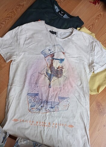11-12 Yaş Beden 4 adet çocuk t shirt