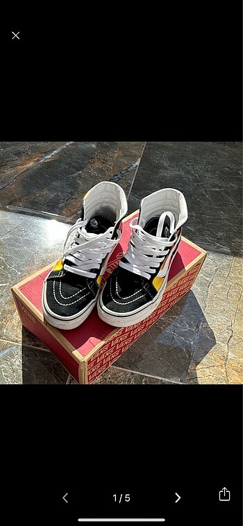 Vans Alev Model