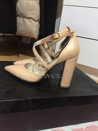 Diğer Nude topuklu ayakkabı