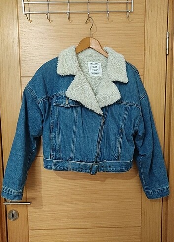 Pullandbear Kot Mont