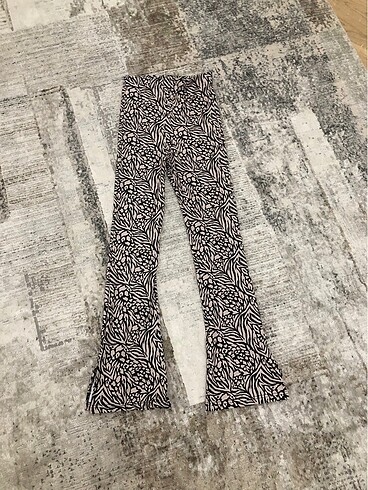 Zara Tayt pantolon