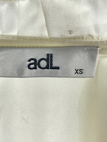 xs Beden çeşitli Renk Adil Işık Bluz %70 İndirimli.