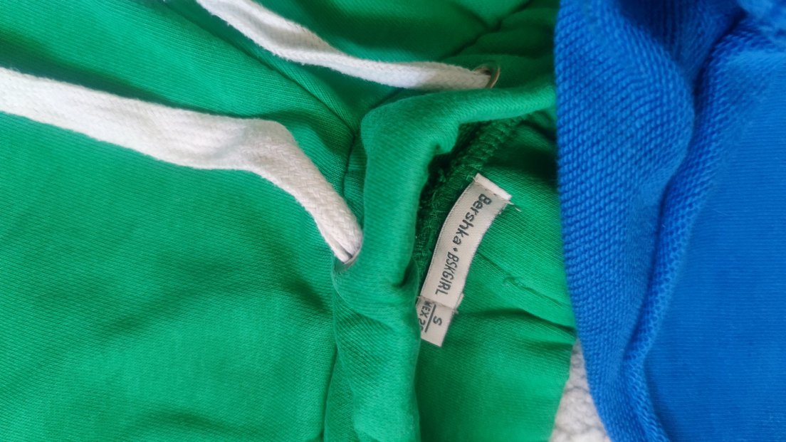 Renkli, dar kesim, mini şort - Görsel 2