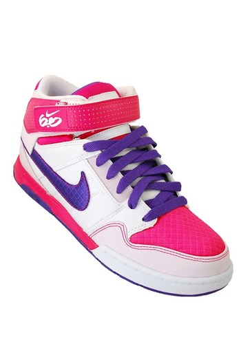 Nike Pembe Renkli Yüksek Topuklu Nike Kadın Spor Ayakkabı