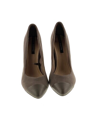 37 Beden Pull and Bear Platform %70 İndirimli.