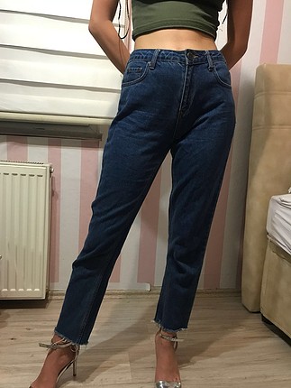 Diğer Boyfriend Jean