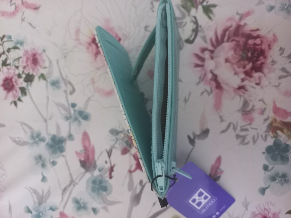 Çok Bölmeli Kartlık Ve Fermuarlı Cüzdan - Görsel 4