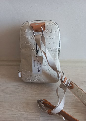 Bej Deri Kadın Sırt Çantası Catwalk - Görsel 2