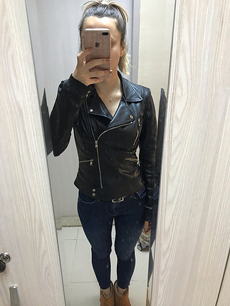 xs Beden siyah Renk Zara deri ceket