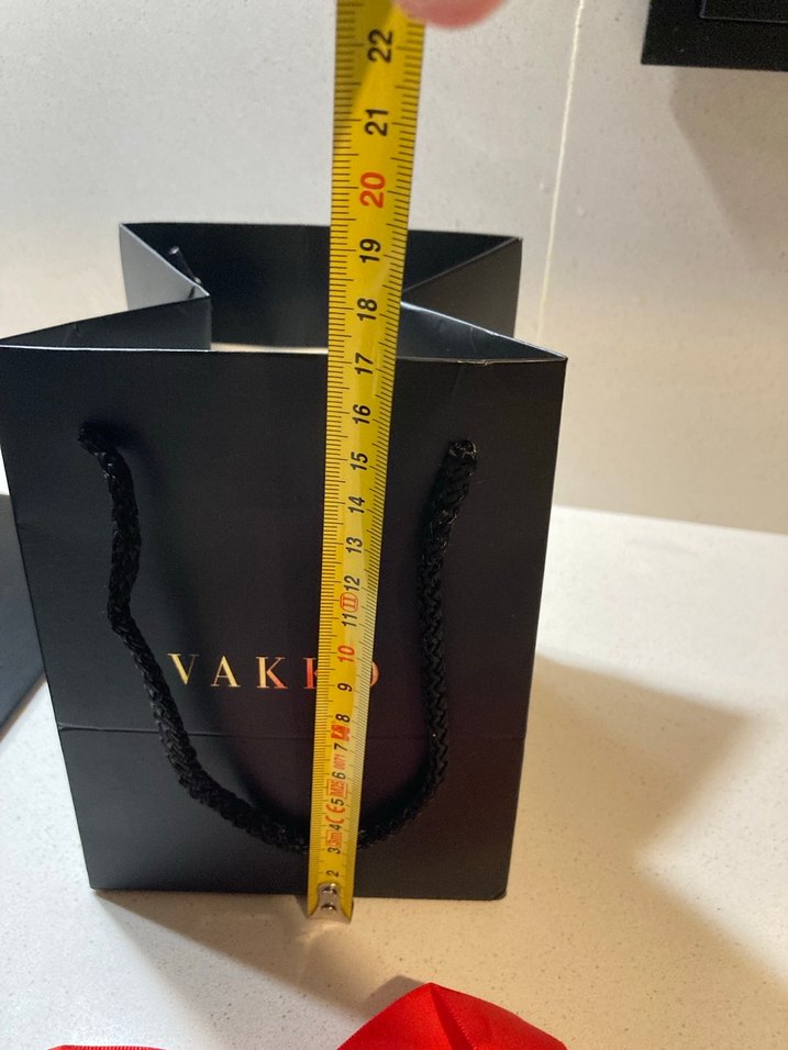 Kırmızı Kurdele ve Siyah Hediye Çantası - Görsel 5