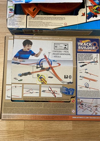 Beden Renk Hot Wheels Yarış Seti - Renkli ve Eğlenceli