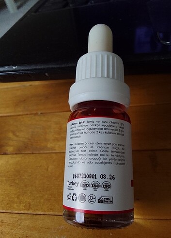 Voop red peeling serum 10 ml