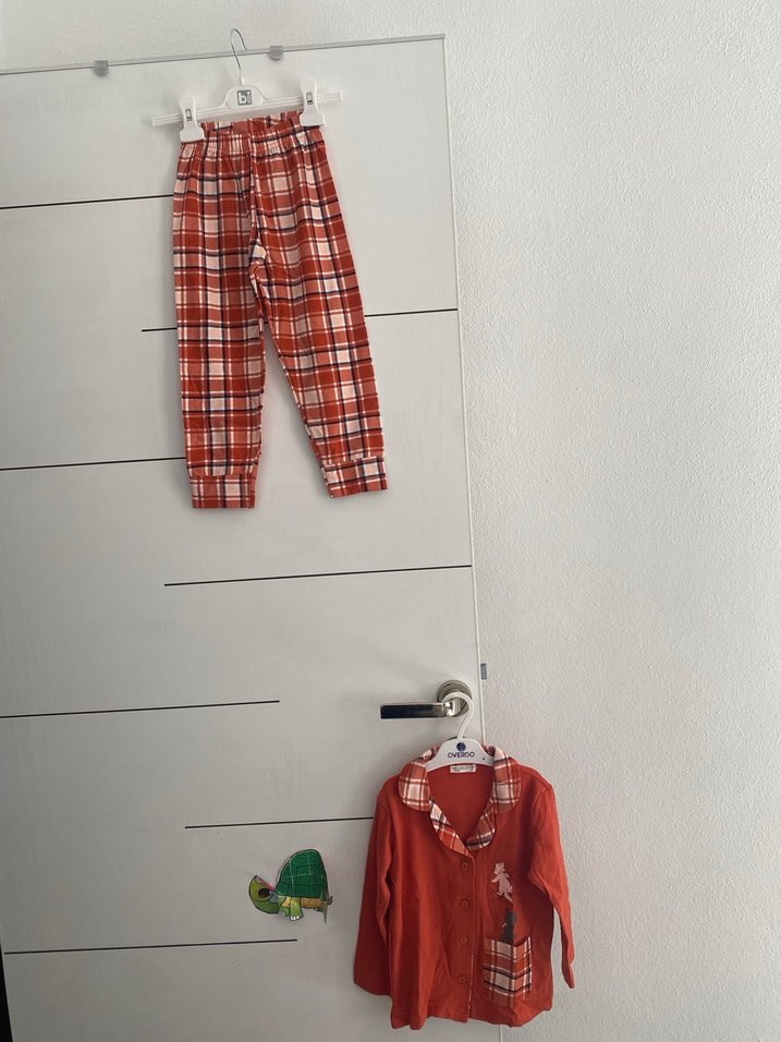 Kırmızı Ekoseli Çocuk Pijama Takımı - Görsel 2