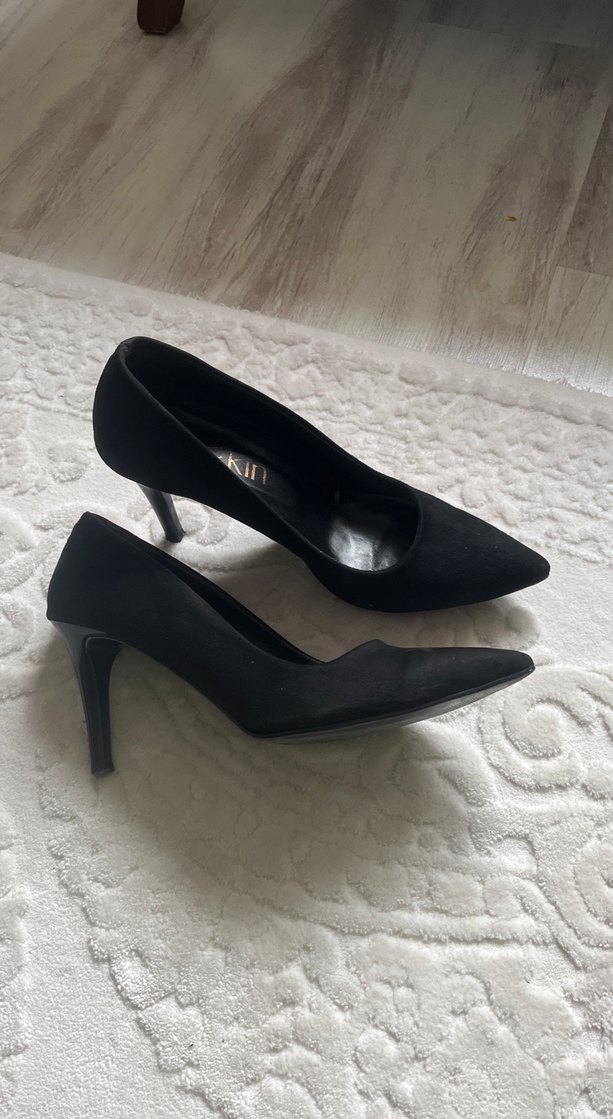 Siyah Süet Stiletto Ayakkabı - Görsel 2