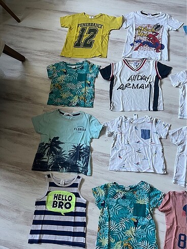 H&M 16 adet tişört