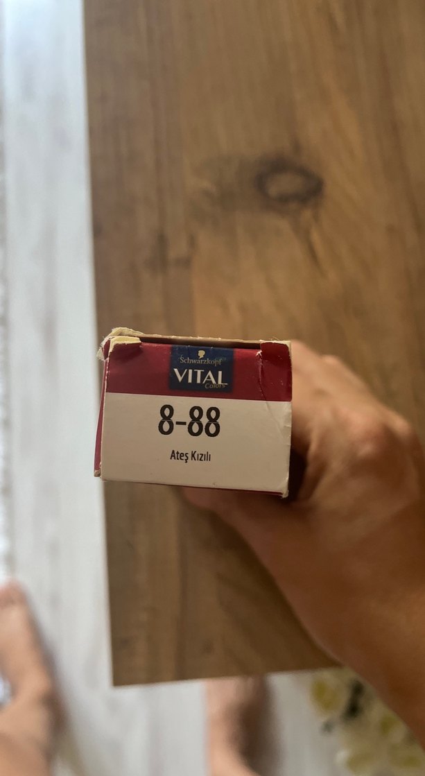 Ateş kızılı saç boyası - Görsel 2