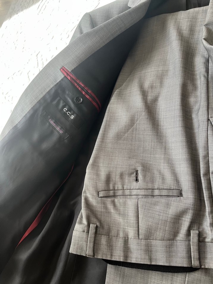 Gri Düğmeli Erkek Takım Elbise - Görsel 4