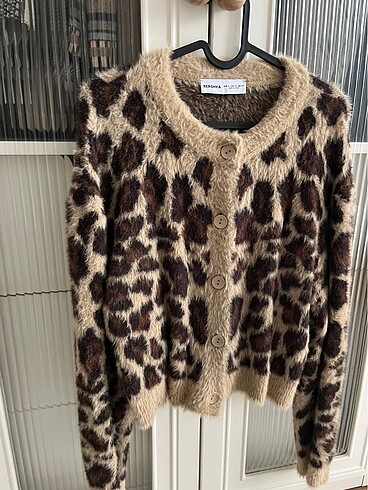 xs Beden BERSHKA leopar hırka