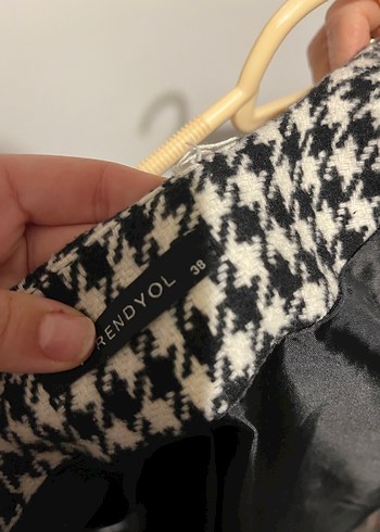 Düğmeli Siyah Midi Kadın Klasik Ceket ve etek - Görsel 4