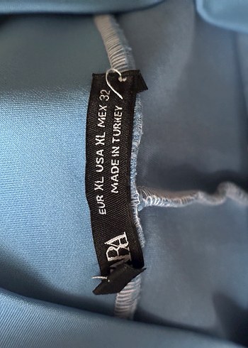 Zara Kadın Mavi Yüksek Bel Mini Şort