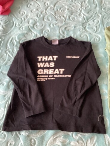 Renkli baskılı sweatshirt
