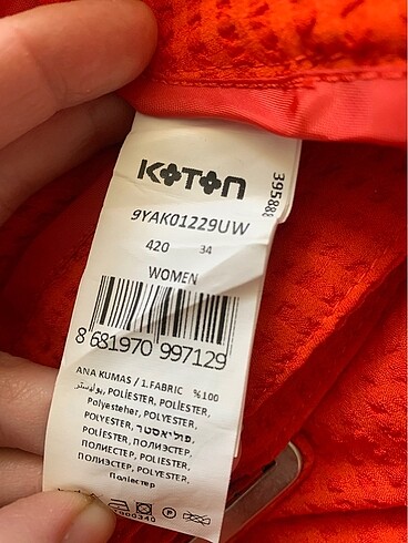 34 Beden kırmızı Renk Koton kırmızı şort