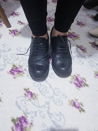 Diğer siyah ayakkabı 