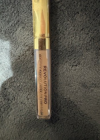 Revolution Pro Ultimate Radiant Kapatıcı - c5 - Görsel 2