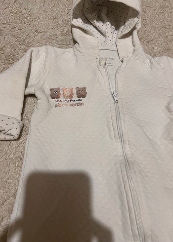 Kapüşonlu Beyaz Kız Bebek Tulumu - Görsel 2