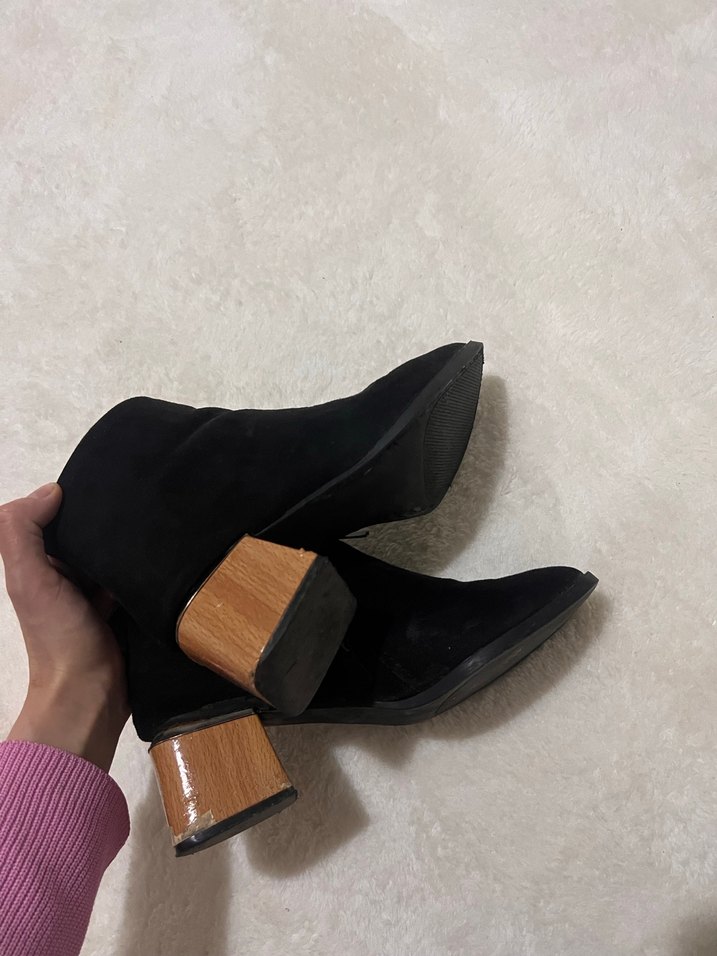 Siyah Süet Kürklü Kadın topuklu Bot - Görsel 5