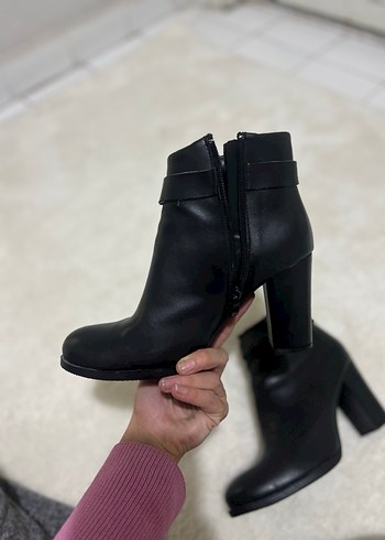 Pierre cardin orjinal topuklu bot - Görsel 3