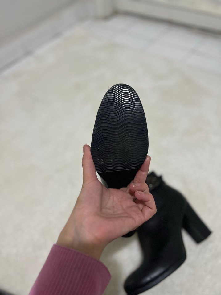 Pierre cardin orjinal topuklu bot - Görsel 5