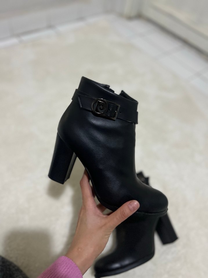 Pierre cardin orjinal topuklu bot - Görsel 4