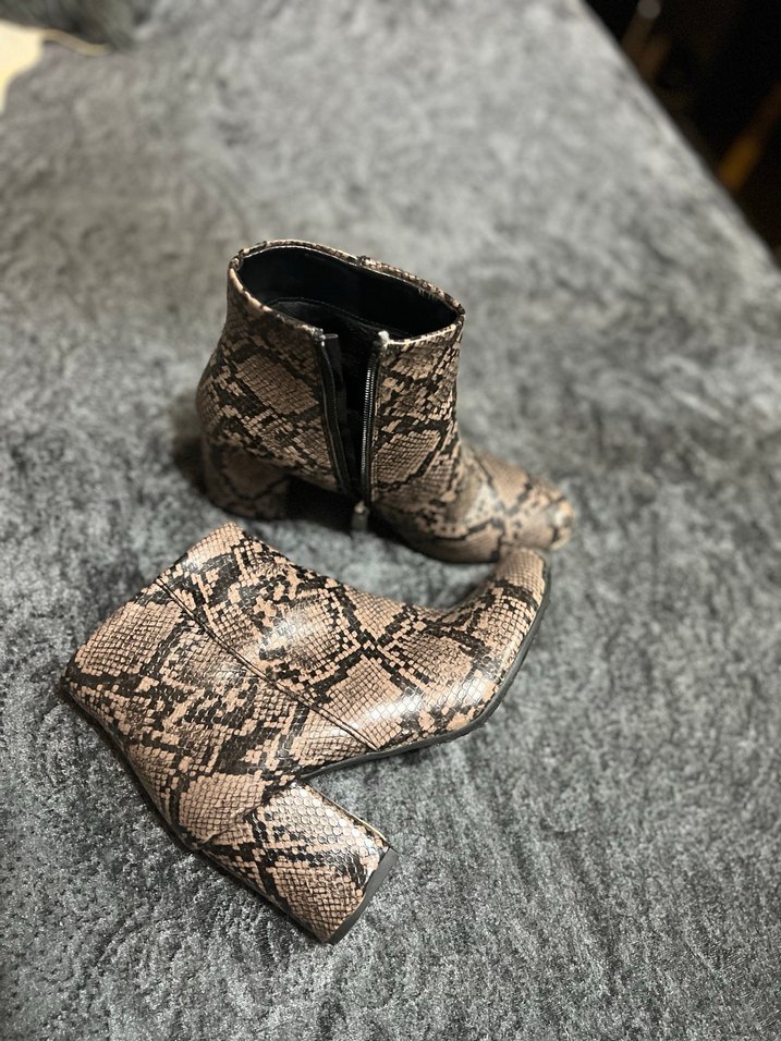 Yılan desenli pudra kahve tonunda bot orijinal gerçek deri - Görsel 5