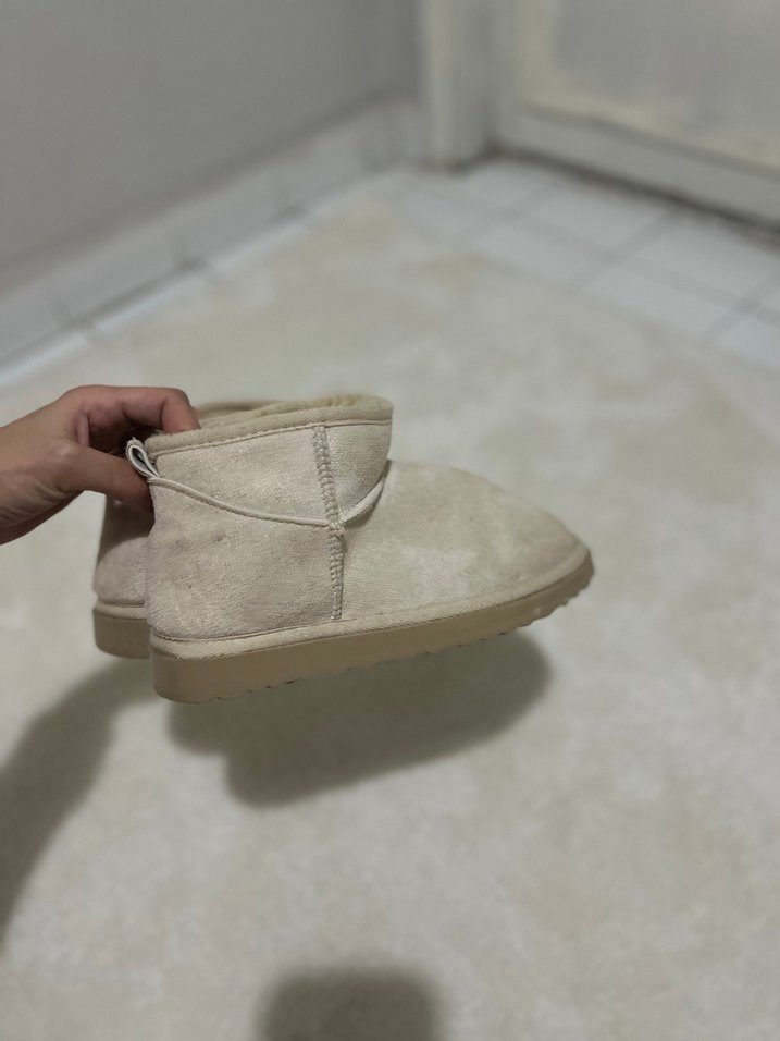 Bej Süet kürklü ugg bot - Görsel 2