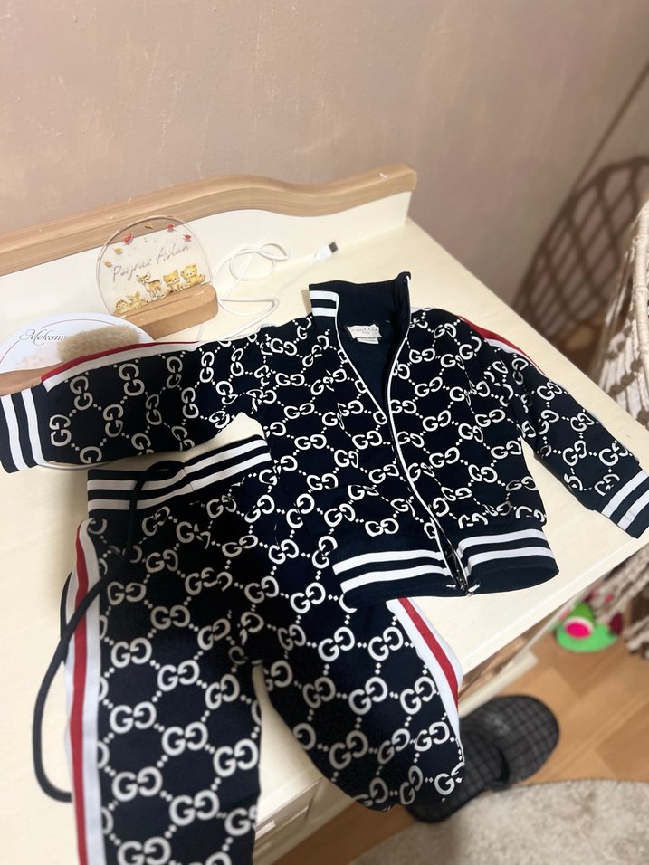 Gucci bebek eşofman takımı - Görsel 5