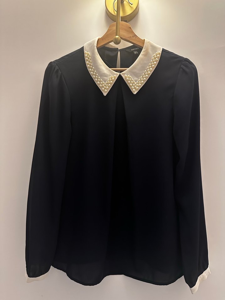 İnci Detaylı Siyah Gömlek - Görsel 3