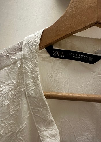 Nakışlı Beyaz Keten Uzun Kollu Gömlek - Görsel 4