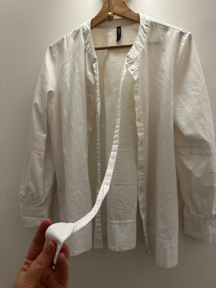 Düğmeli Beyaz Keten Kadın Gömlek - Görsel 2