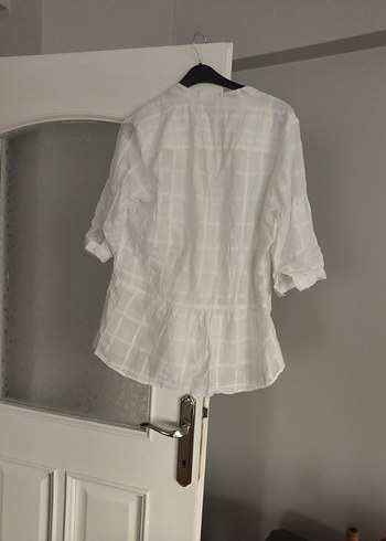 Düğmeli Kısa Kollu Beyaz Keten Gömlek - Görsel 3