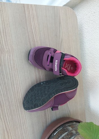 27 Beden Kinetix Mor Kız Çocuk Sneakers