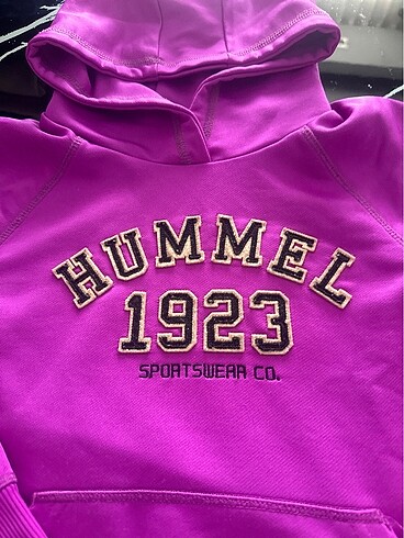 Hummel 10 yaş Hummel üst