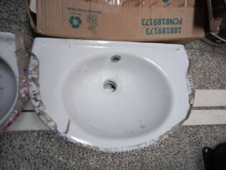 Kirli Beyaz Seramik Lavabo tanesi 750 TL sıfır - Görsel 5
