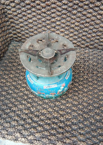 boş piknik tüpü - Görsel 2