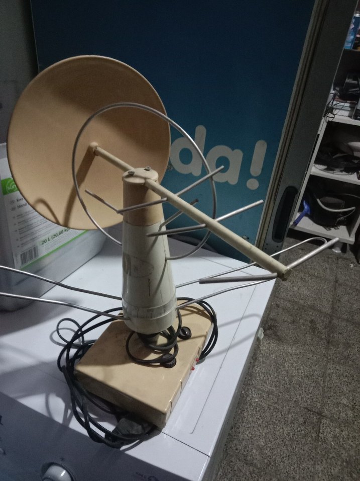 iç mekan tv Uydu Alıcısı  Anten 1980 ler - Görsel 2