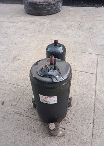 Hitachi SHY33MC4-U Kompresör sağlam çalışıyor - Görsel 2