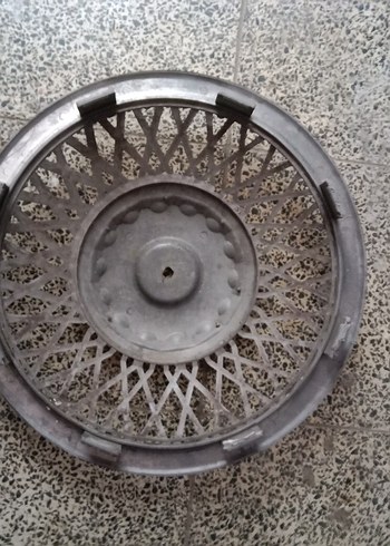 Kraft 14 İnç Gri Jant Kapağı 1 adet var.